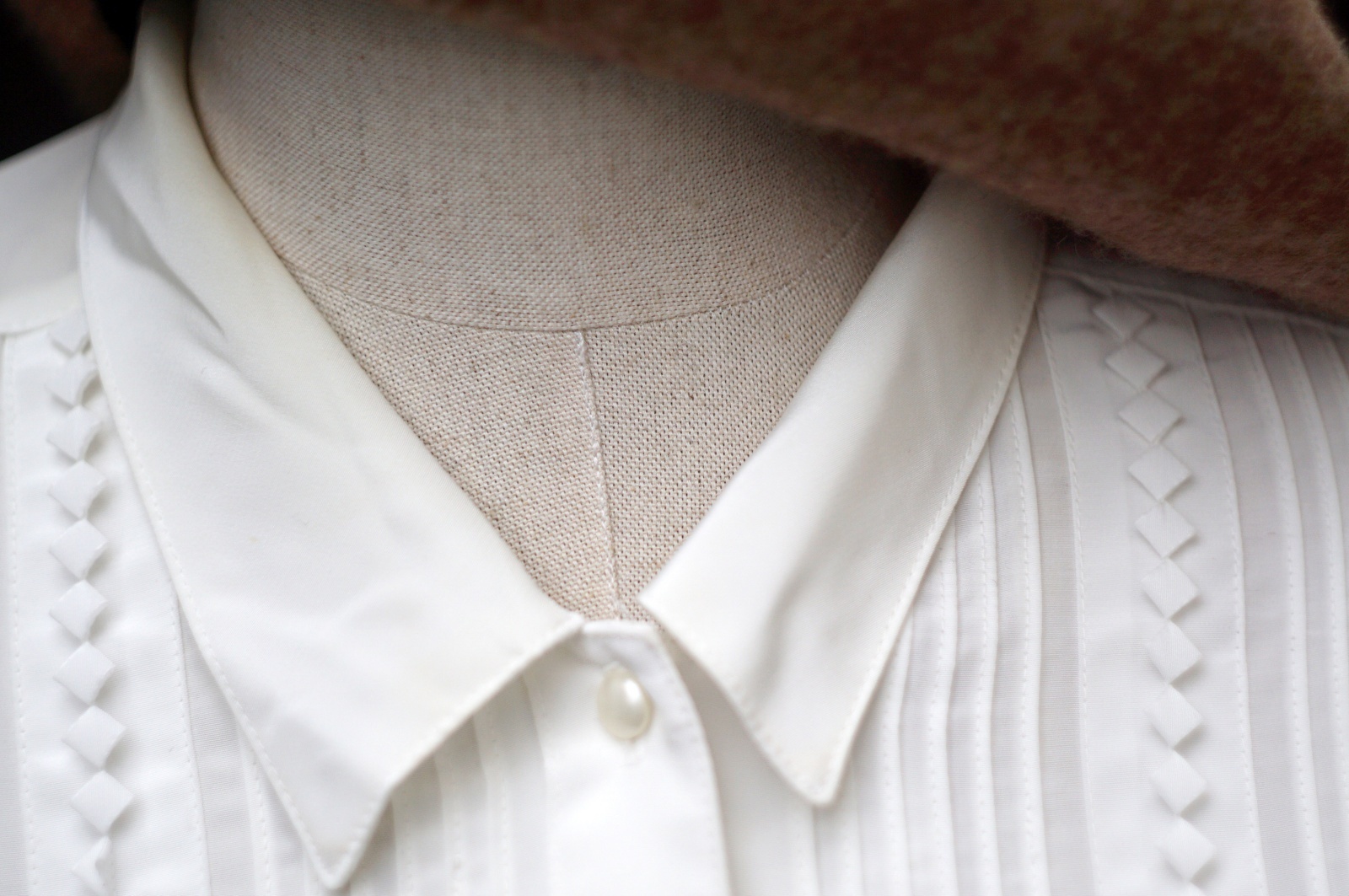 画像3: ”VIRIDIAN” 白 長袖 ブラウス レギュラーカラー ピンタック[20437]