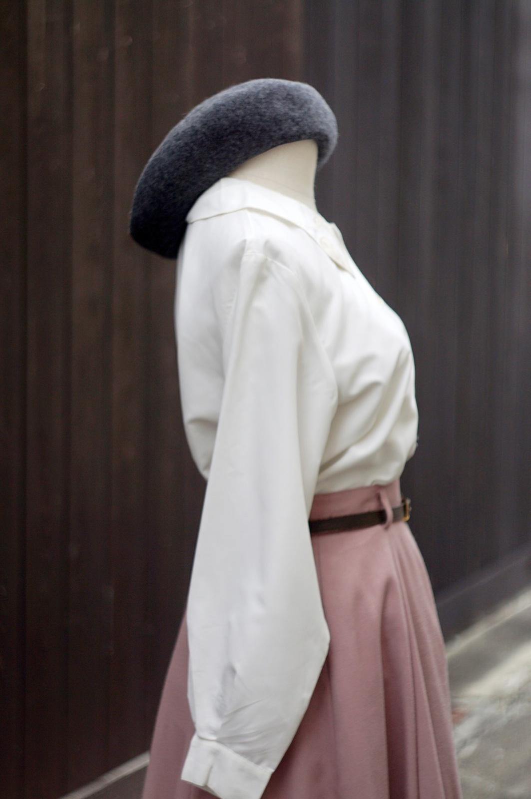 画像4: ”orvi” 白 長袖 ブラウス レギュラーカラー 丸襟 猫 [20491]