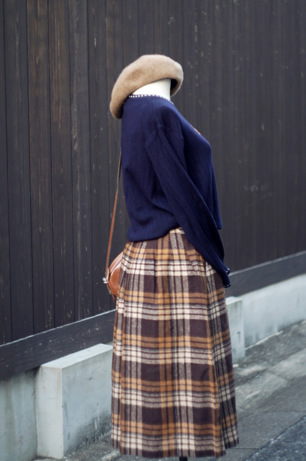 画像5: "yellow club" タータンチェック柄  ブラウン系 スカート フレア w65cm[20494]