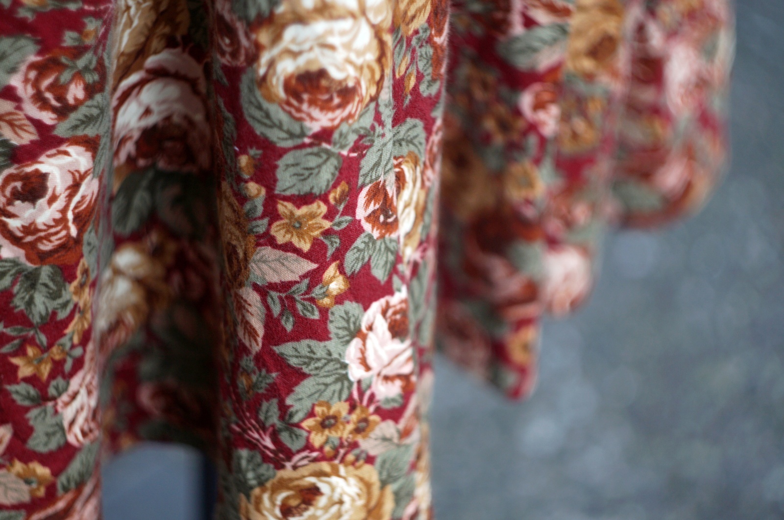 画像6: ”LE FLUY” コットン 花柄 赤 スカート フレア  w65cm[20502]