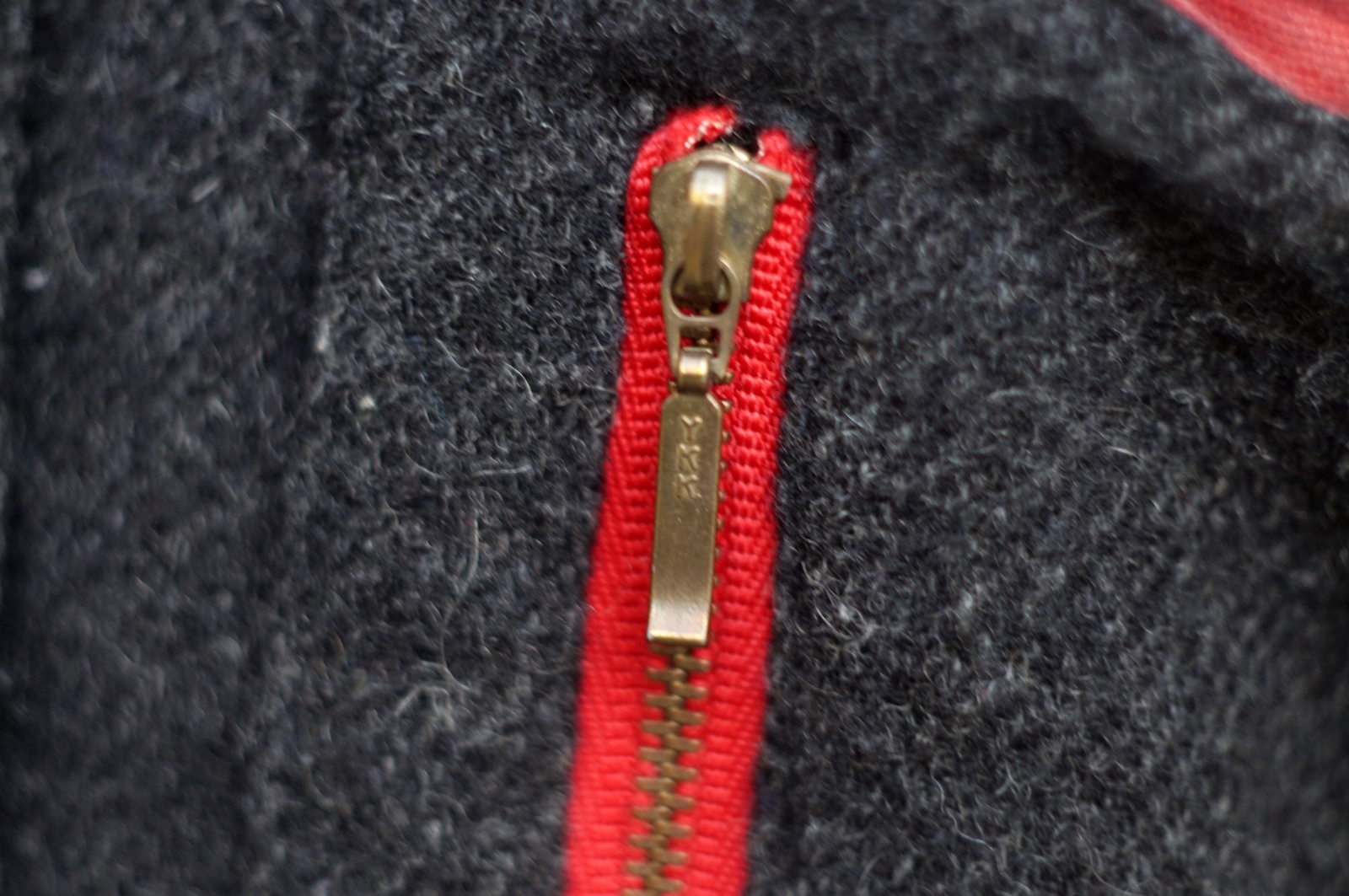 画像3: ”EVE&K" グレー×赤系 ウール混 スタジャン ジャケット アルファベット[20516]