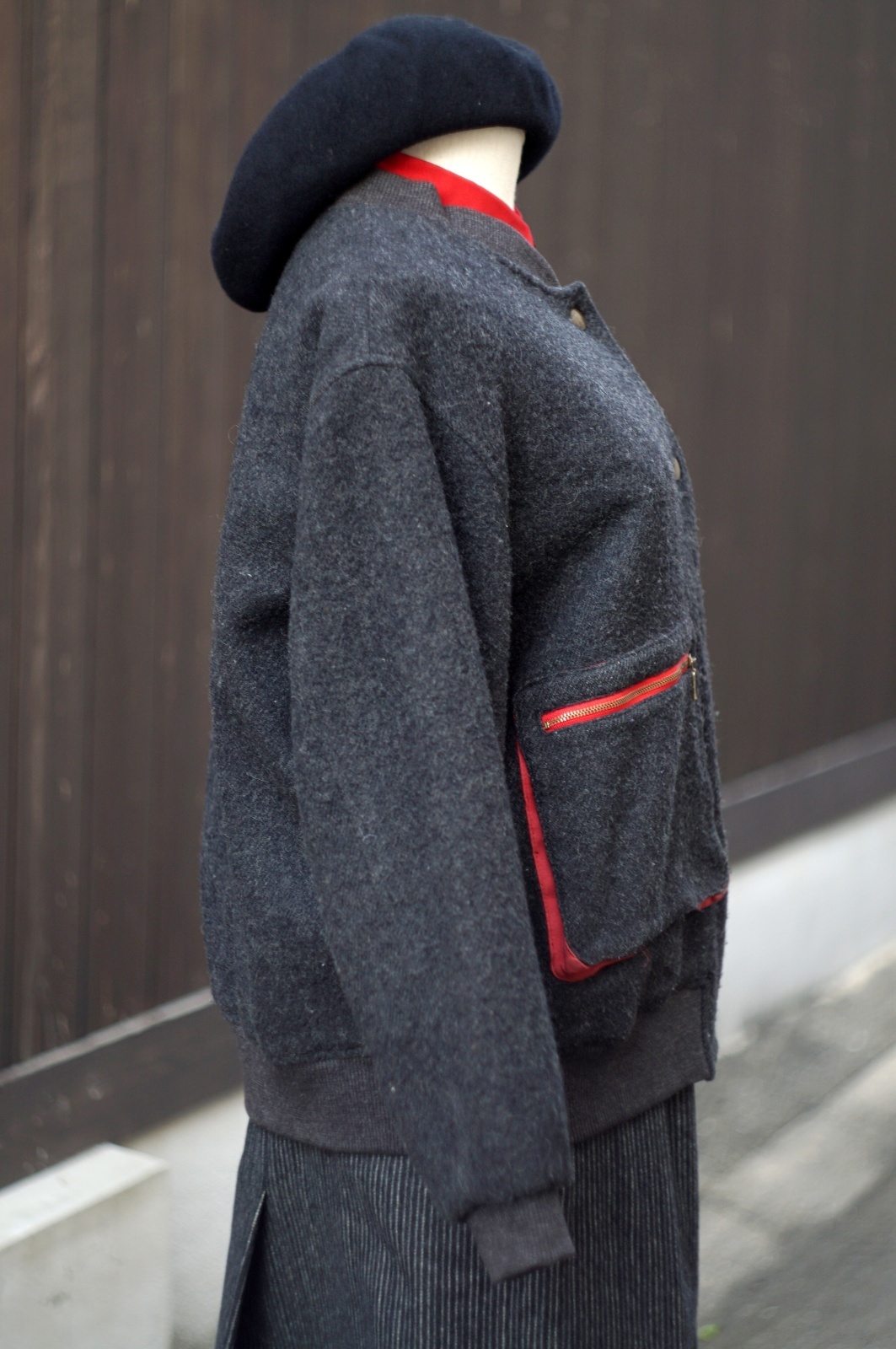 画像5: ”EVE&K" グレー×赤系 ウール混 スタジャン ジャケット アルファベット[20516]