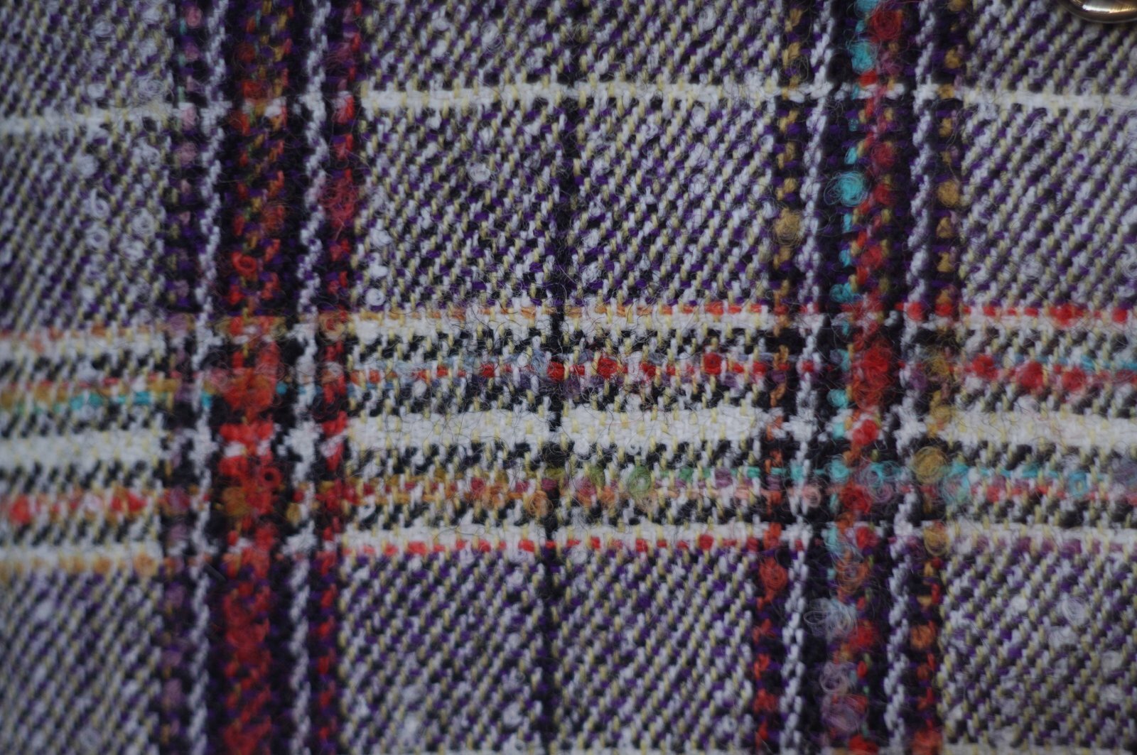 画像7: マルチカラー チェック柄 ツイード ジャケット＆ベスト&スカート スリーピース セットアップ [20503]