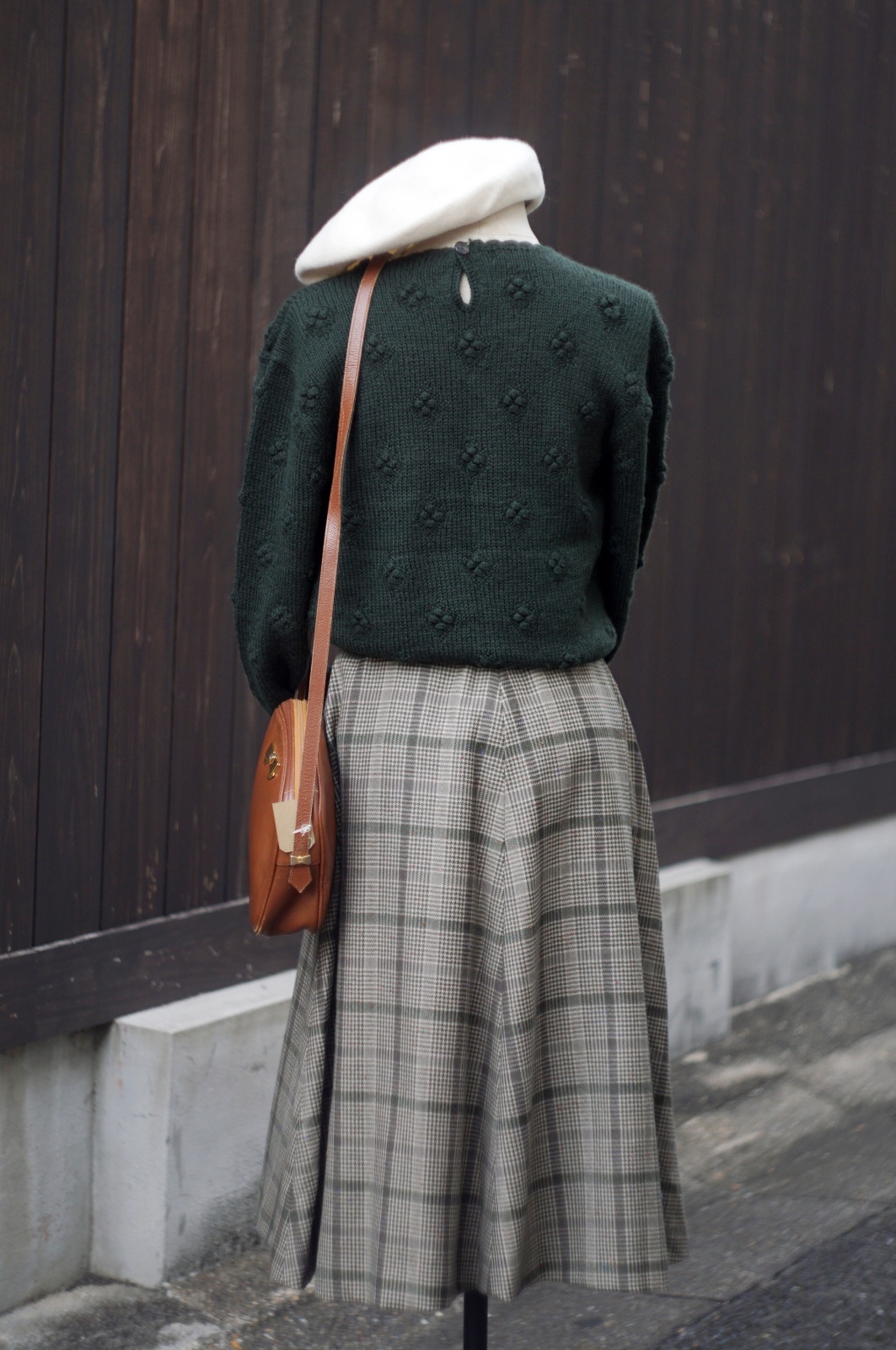 画像7: ”ELMIDAS” グレンチェック柄 ウール カーキ系 スカート フレア w64cm[20507]