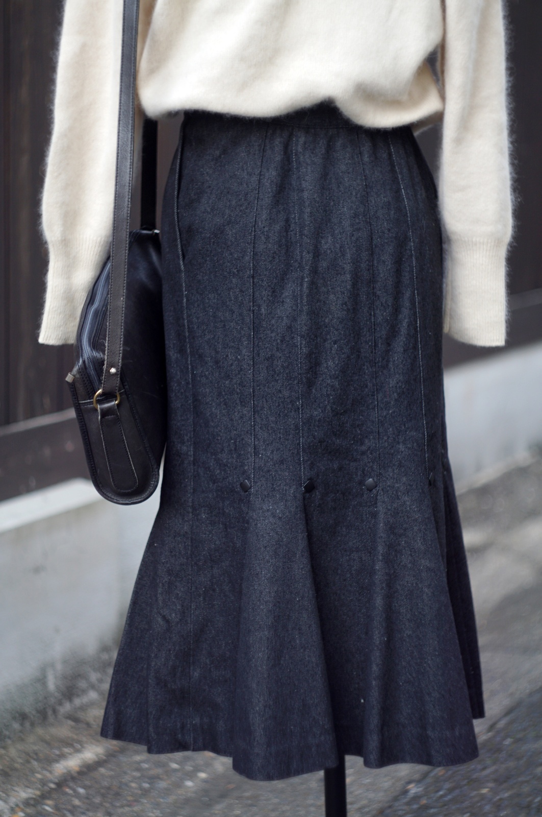 画像3: "Chaleur" デニム  黒 スカート マーメイド  w65cm[20509]