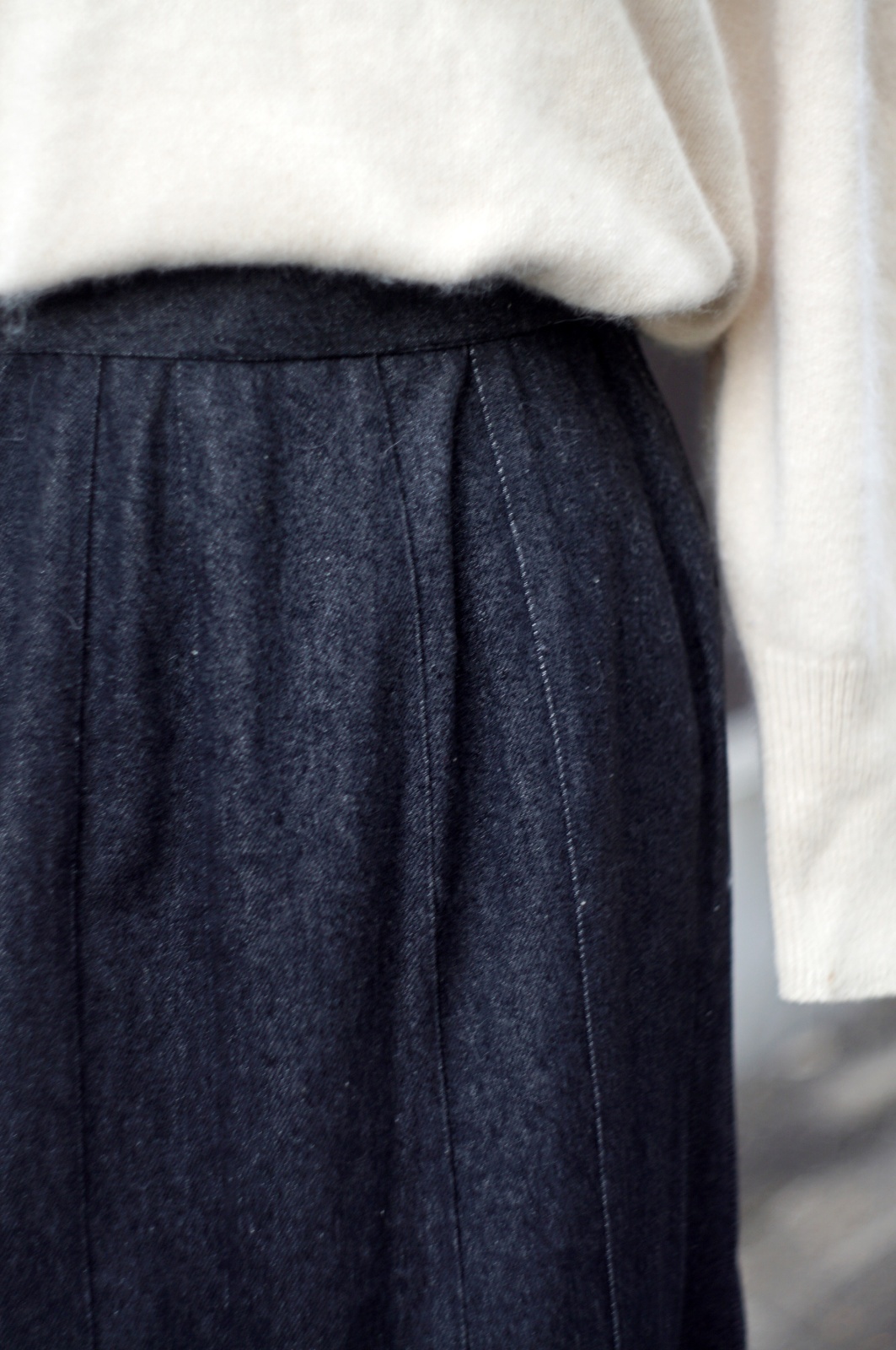 画像2: "Chaleur" デニム  黒 スカート マーメイド  w65cm[20509]