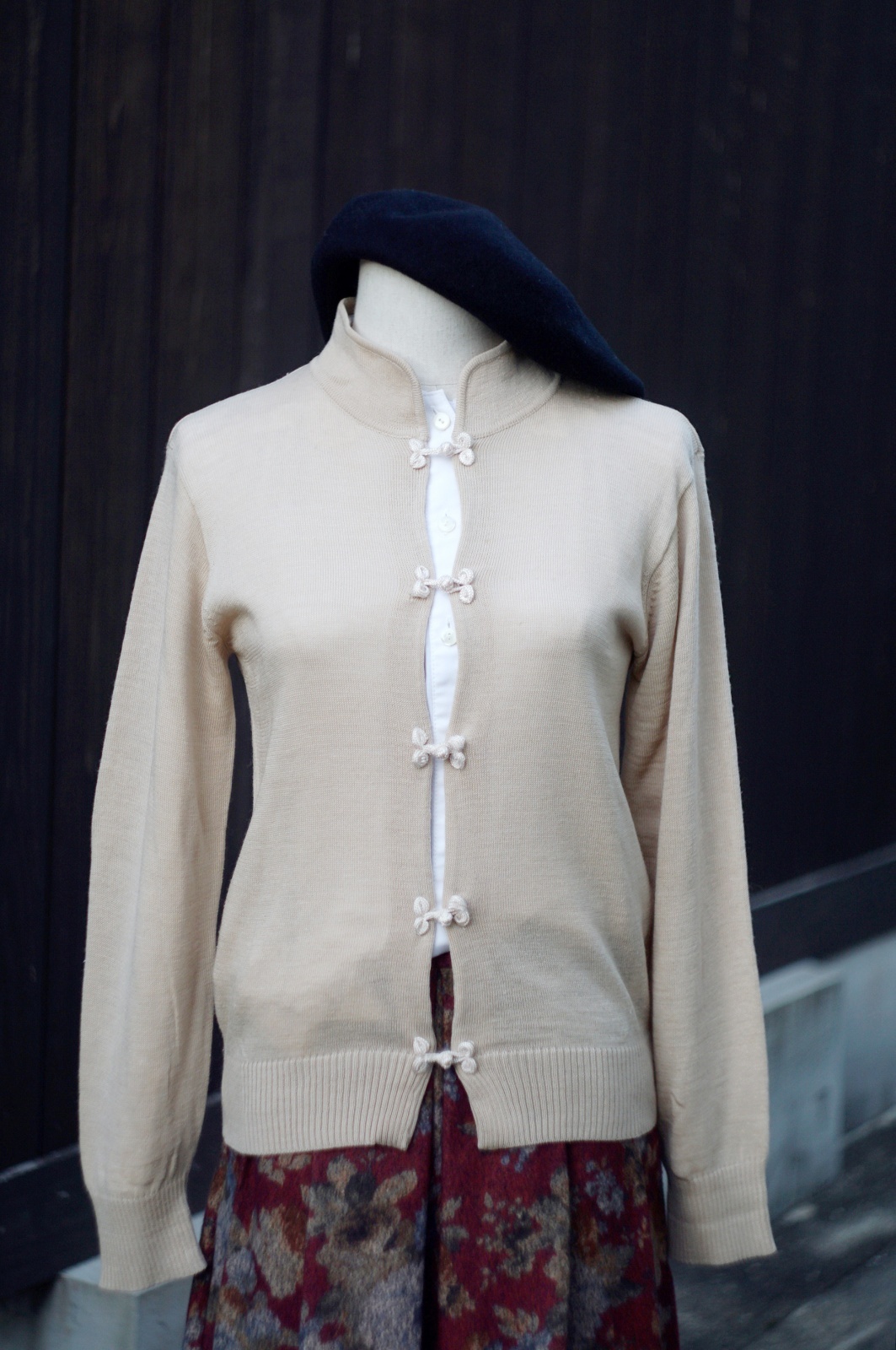 画像8: ”HAND” 無地 ベージュ ウール混 ニット カーディガン マオカラー[20524]